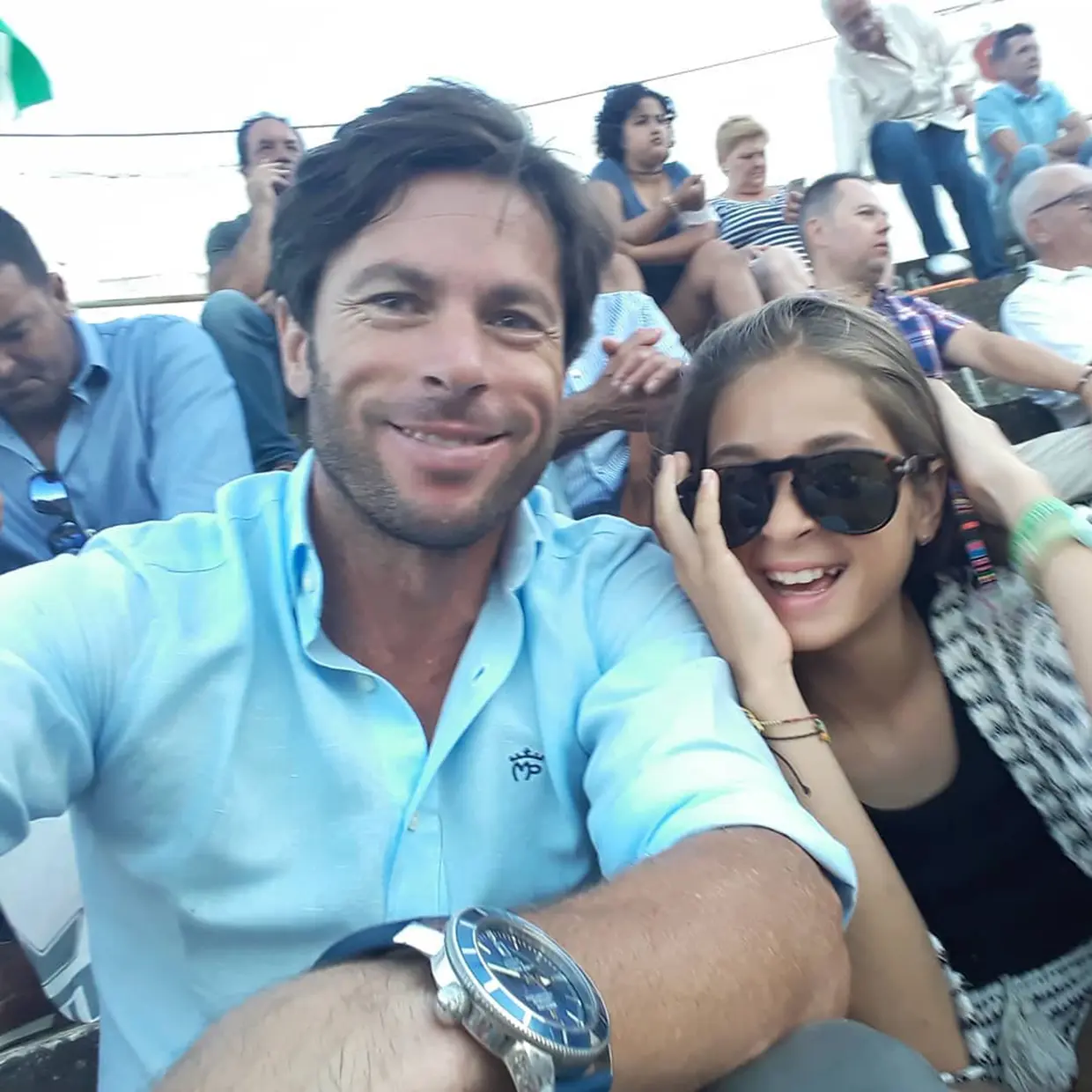 Canales Rivera con su hija Carmela
