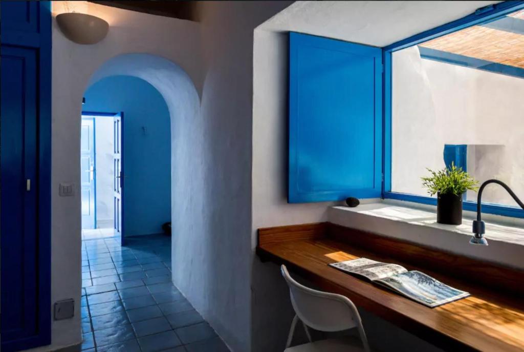 La escapada secreta de Sara Carbonero e Isabel Jiménez en una villa de lujo en Lanzarote: sus impresionantes fotos