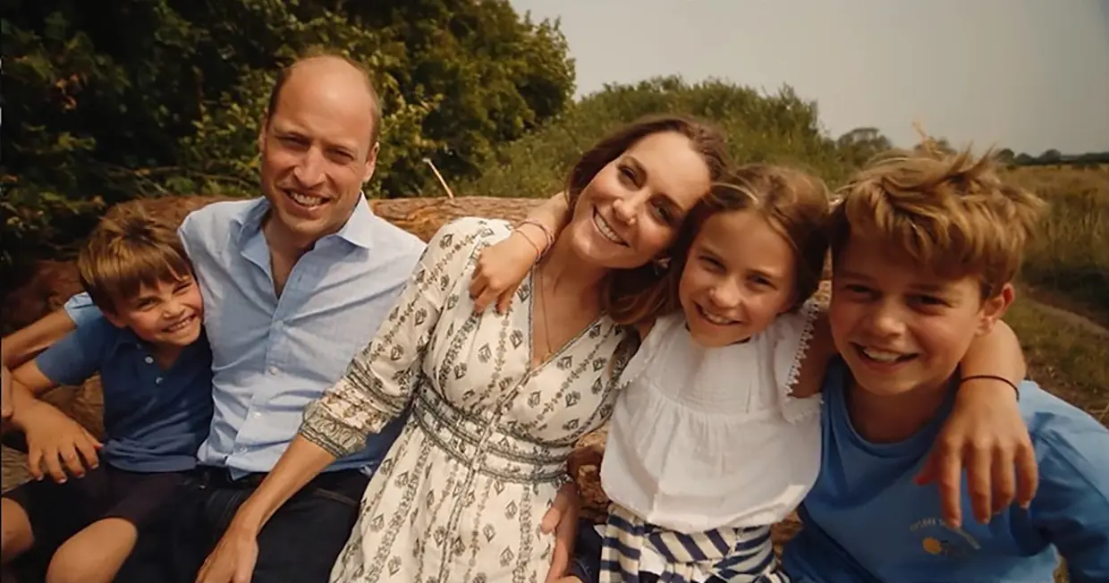 La princesa Charlotte con su familia, el príncipe Guillermo y Kate Middleton.