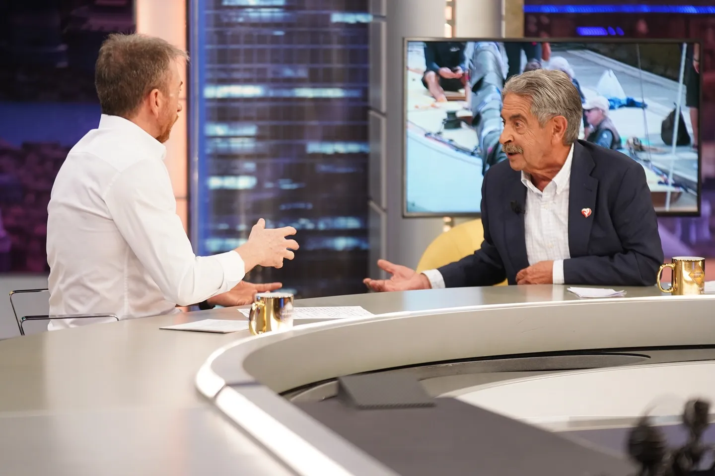 Miguel Ángel Revilla con Pablo Motos en 'El Hormiguero'.