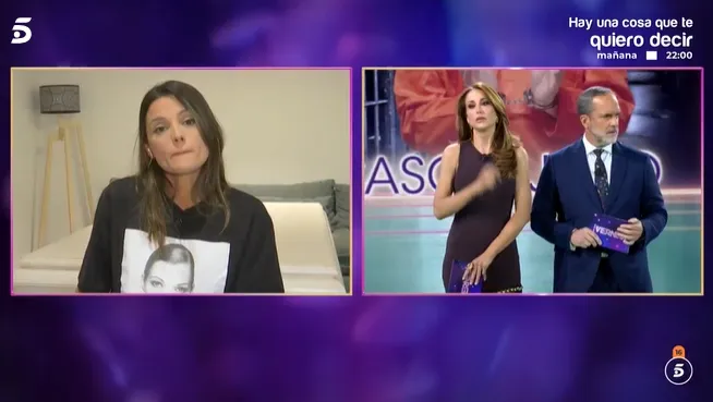 La ex de Antonio Tejado en una imagen en pantalla partida con Bea Archidona y Santi Acosta en De viernes