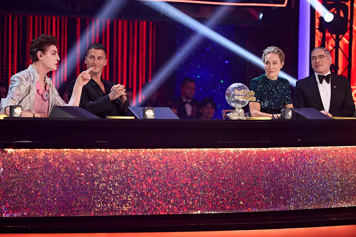 Antonia Dell'Atte jurado de 'Bailando con las estrellas' en 2024.