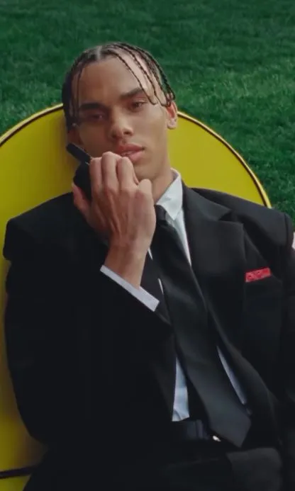 Alexandre Grimaldi en la campaña del Jacquemus Beach Club de Montecarlo.