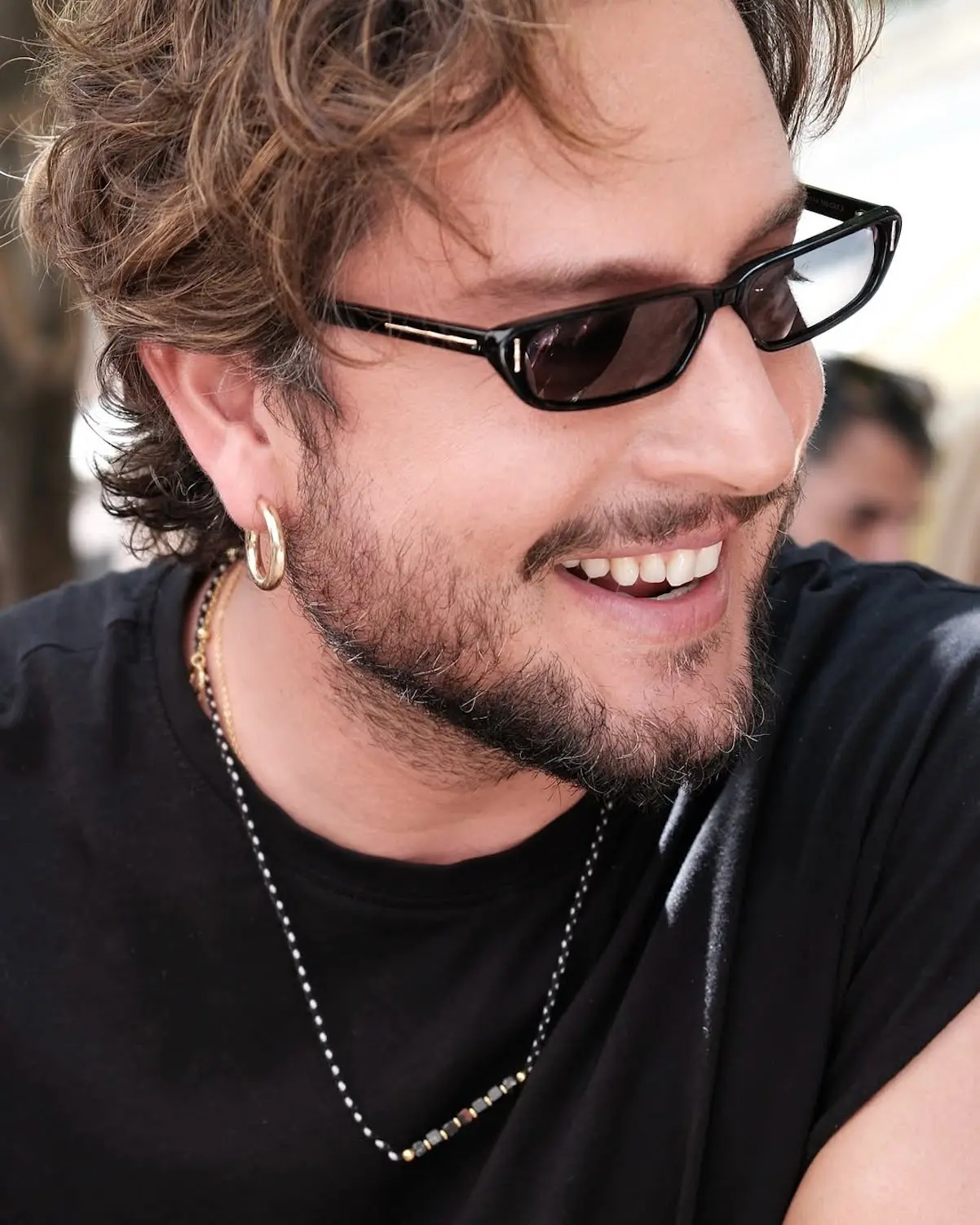 Manuel Carrasco en la calle de Sevilla 3