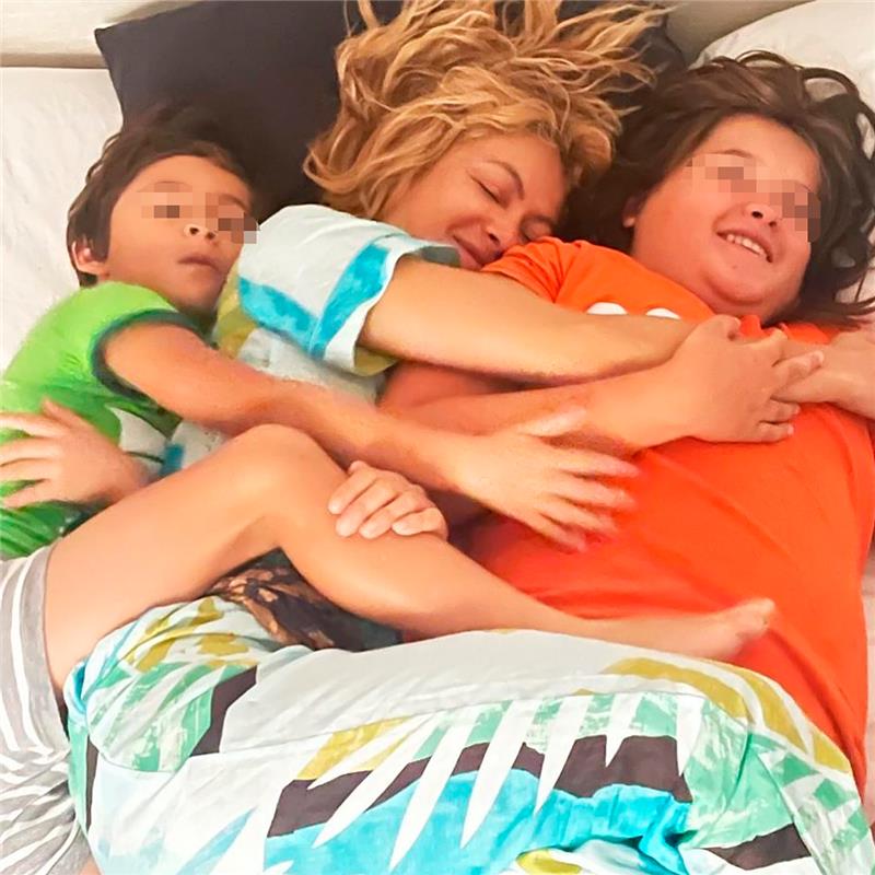Los 2 hijos de Paulina Rubio tienen un tutor legal: los motivos