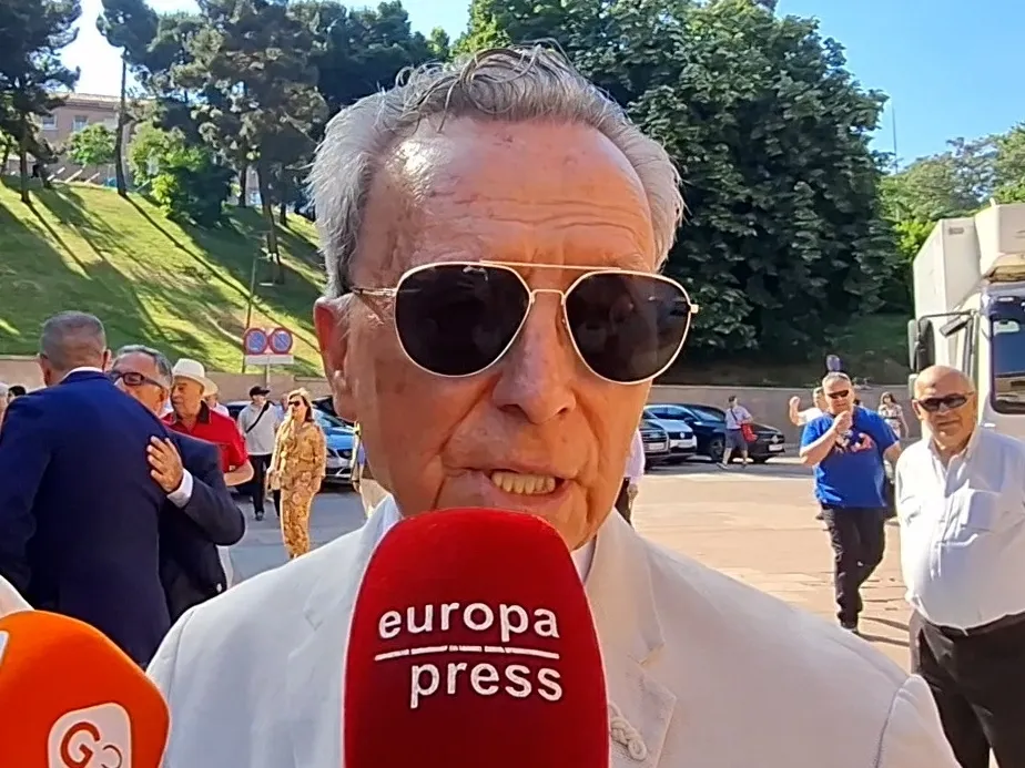 José Ortega Cano en una imagen de EP a la salida de la plaza de toros de las Ventas