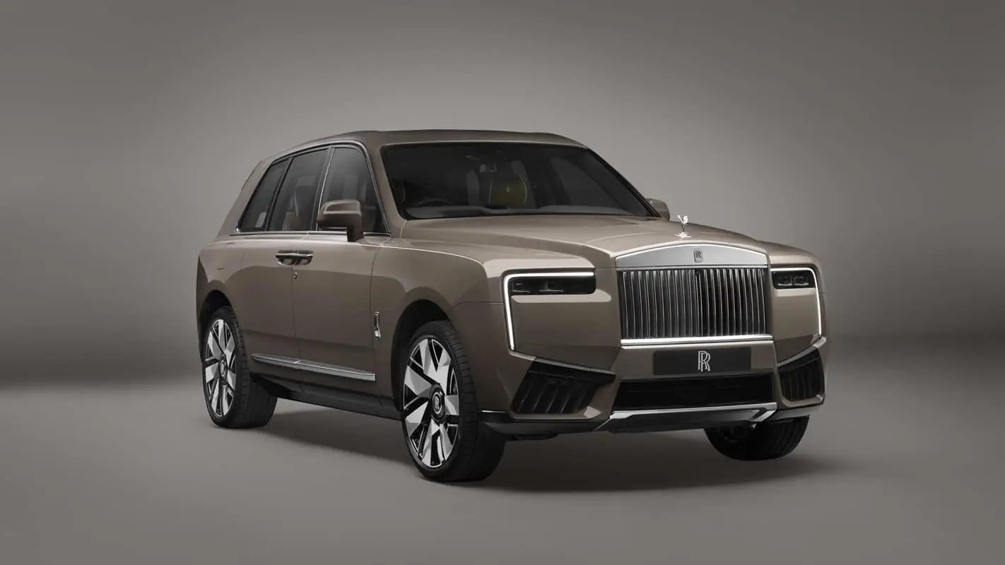 Rolls Royce Cullinan Series II. Regalo coche carlos iii