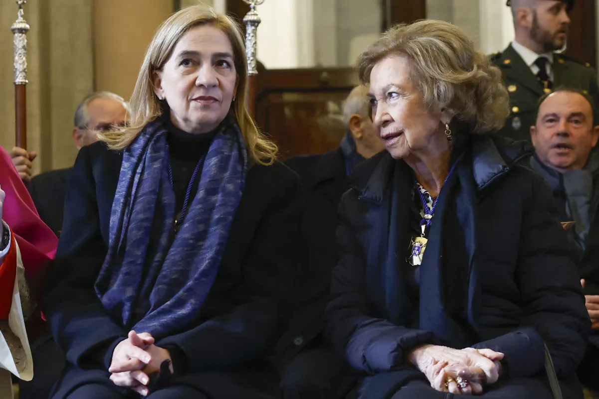 La infanta Cristina y su madre, la reina Sofía.