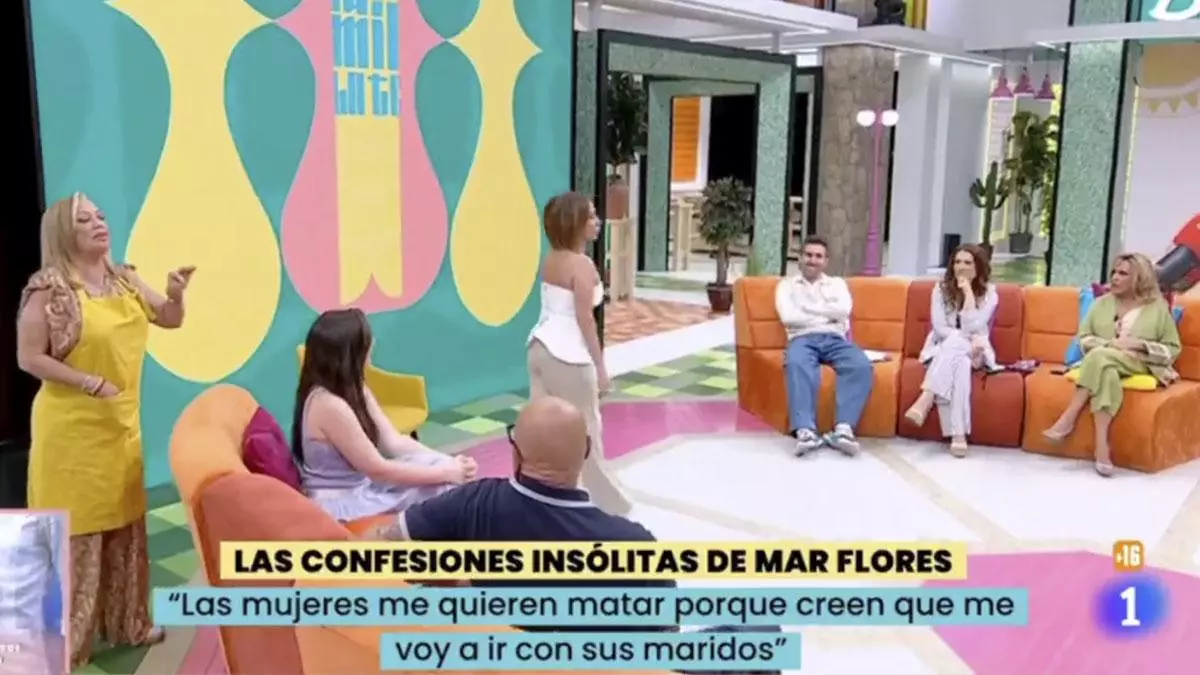 'La familia de la tele'.