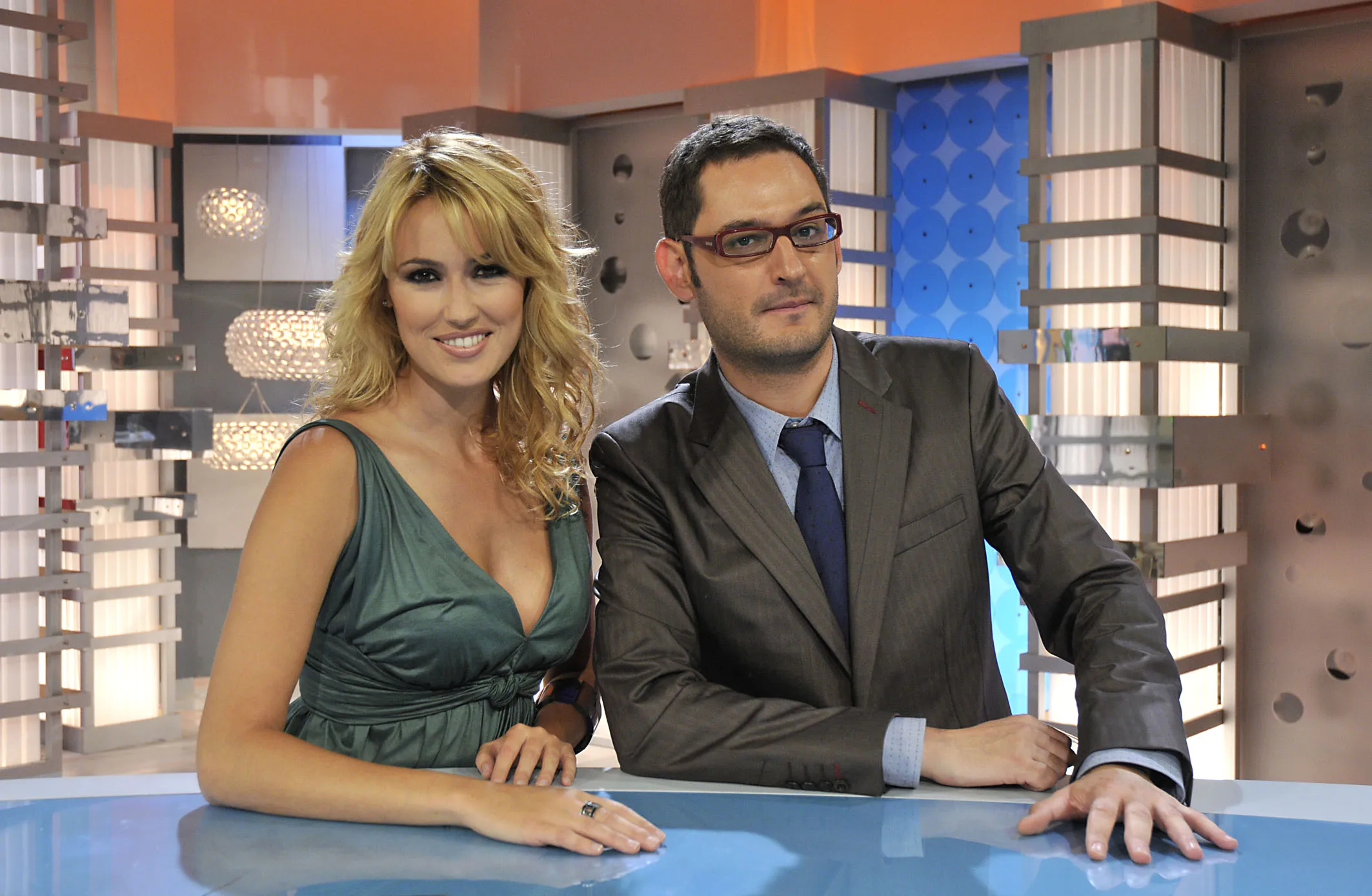 Eugeni Alemany y Carolina Cerezuela en 'Xq no te callas?'.
