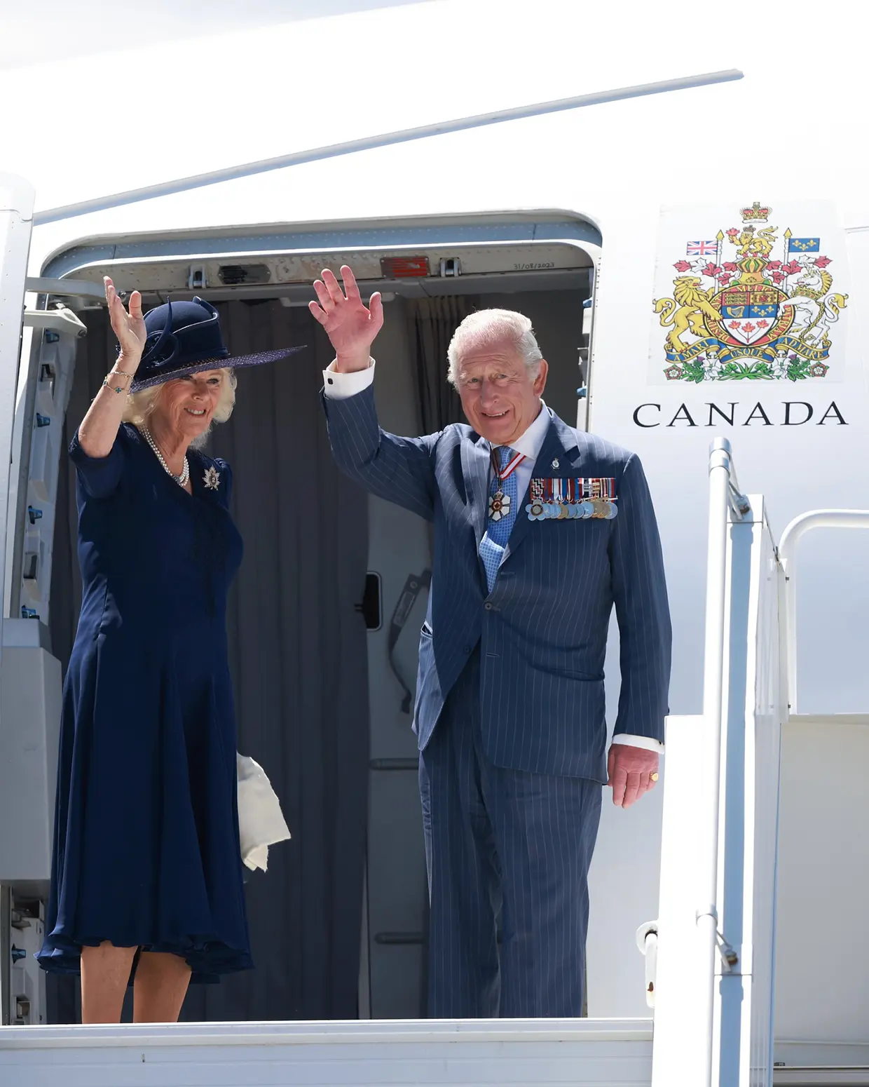 Carlos III y Camilla Parker Bowles en la constitución del 45 parlamento de canadá