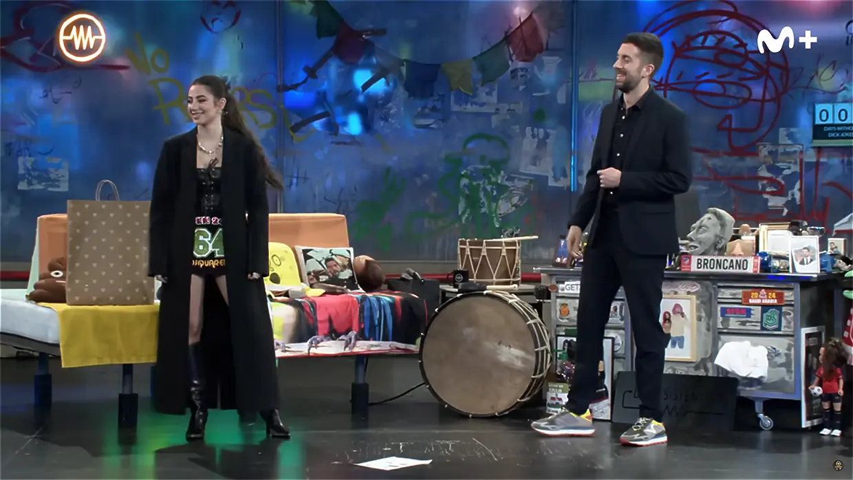 Lola Lolita junto a Broncano en La Resistencia.