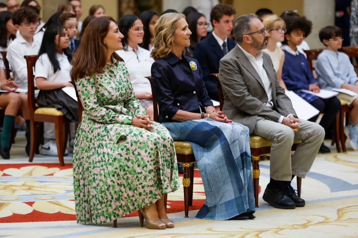 Infanta Elena en el Concurso de Pintura Infantil y Juvenil de Patrimonio Nacional