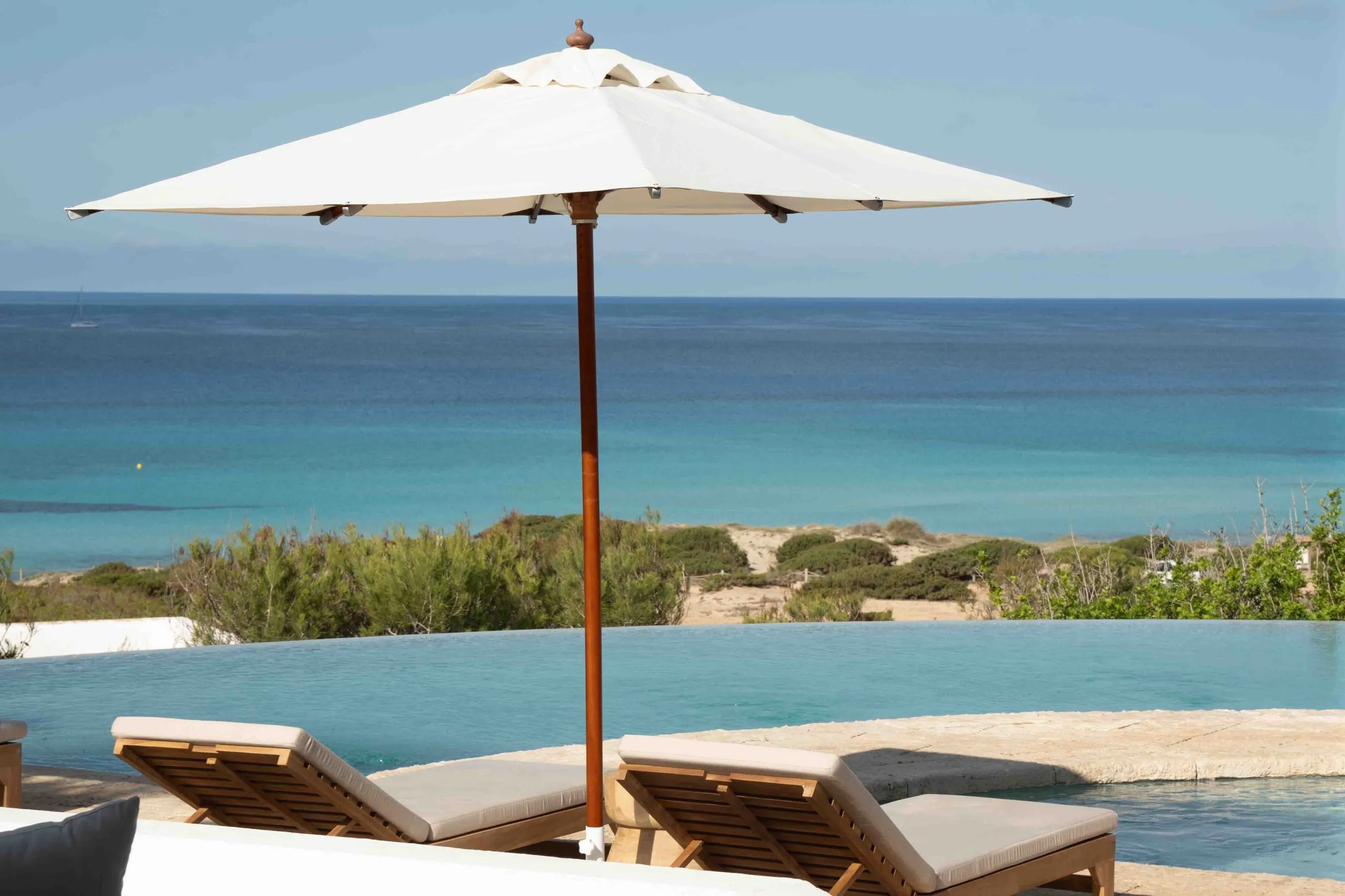 Dunas de Formentera, el hotel donde se han alojado Vicky Martín Berrocal y su hija. Fotos: dunasdeformentera.com