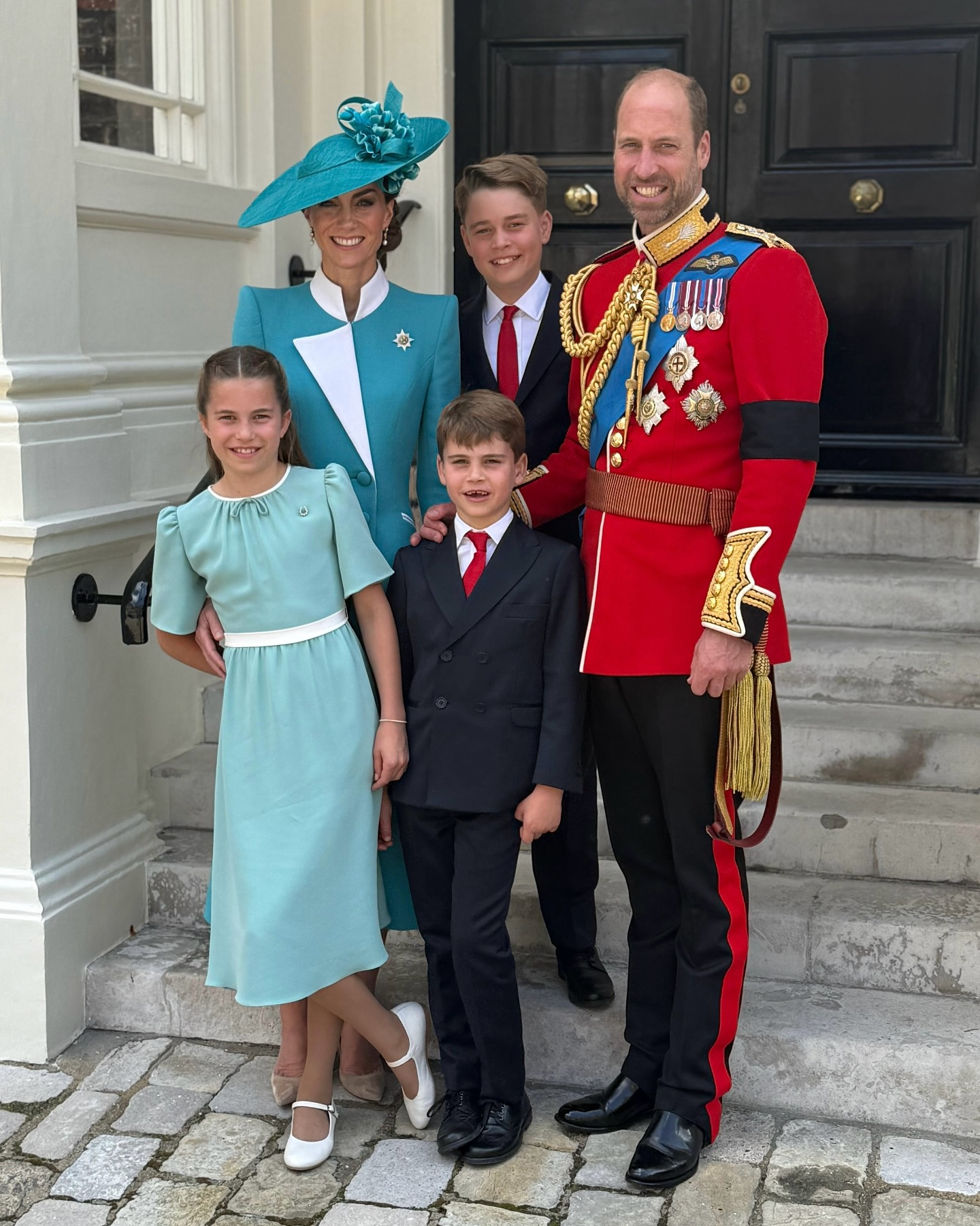 Kate Middleton y Guillermo, con sus hijos, en el desfile Trooping the colour 2025.