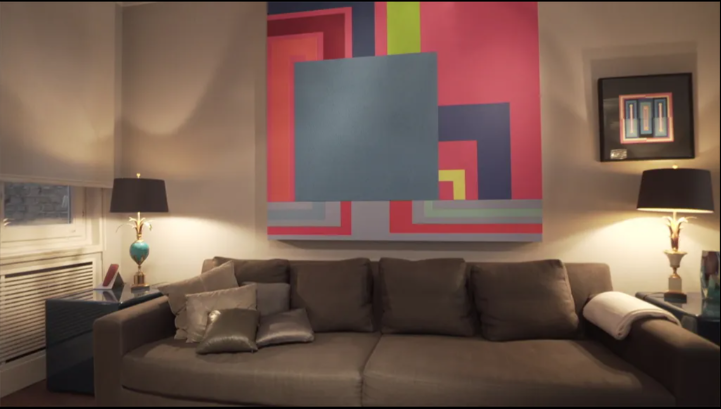 Así es el piso de Boris Izaguirre: muy chic y lleno de color