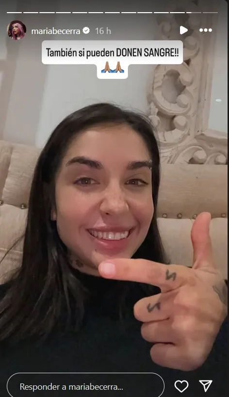 María Becerra en una imagen de stories animando a donar sangre