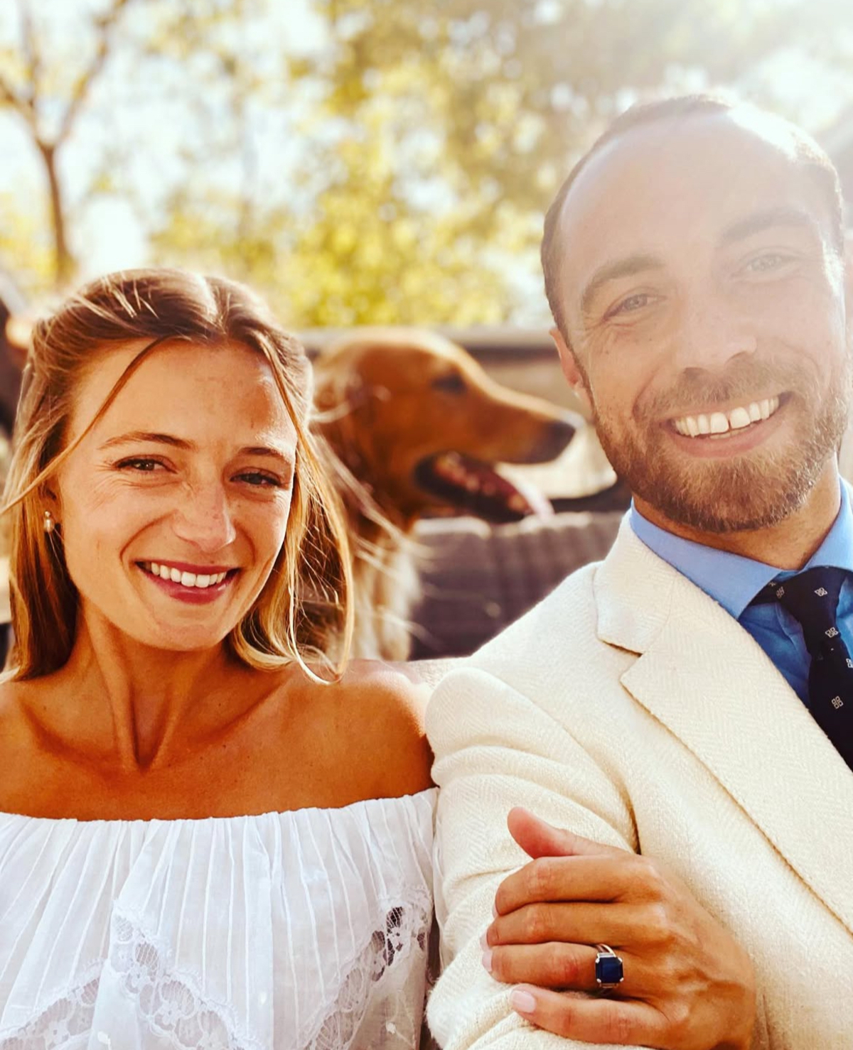 Alizée Thevenet con el vestido de boda de Carole Middleton