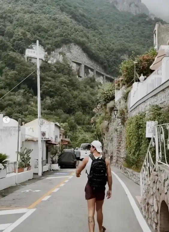 mario casas melyssa pinto escapada italia