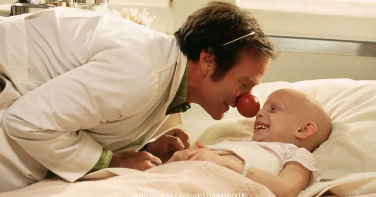 Robin Williams en una escena de 'Patch Adams'.