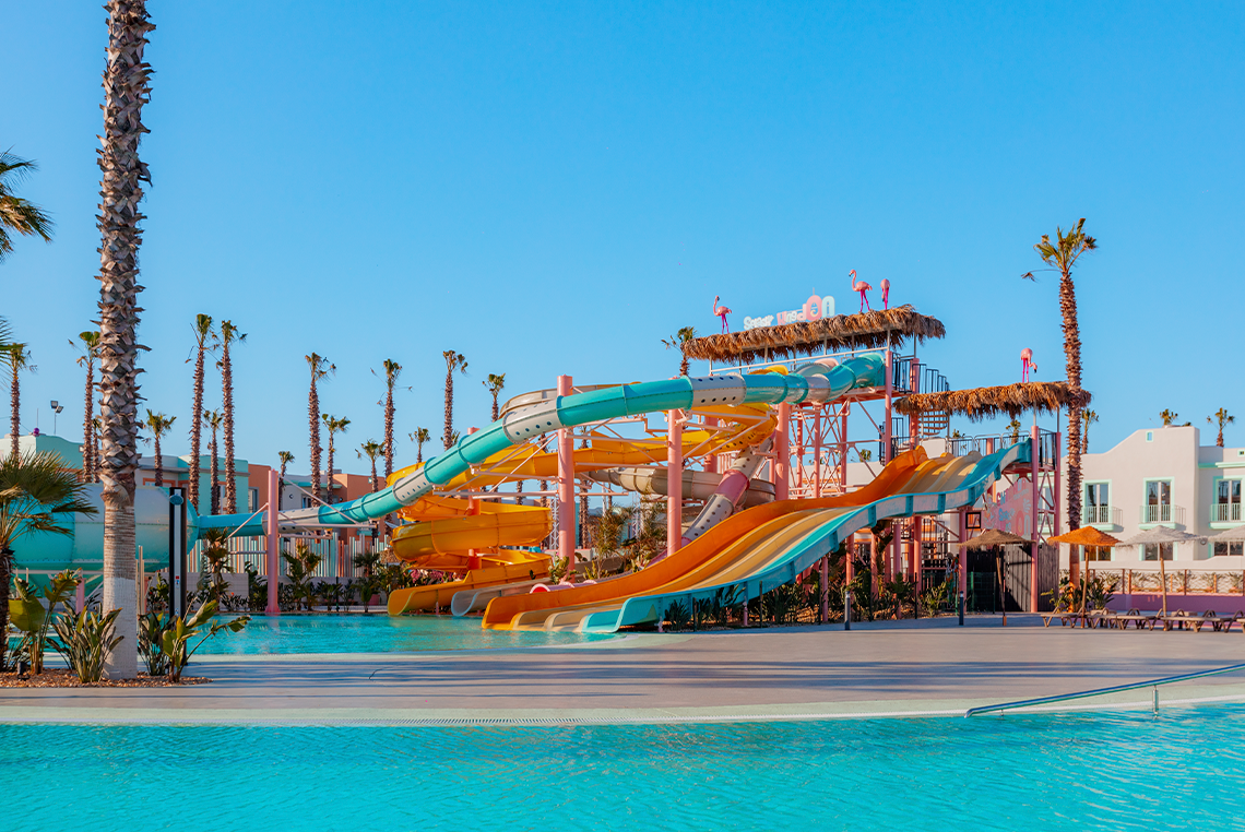 Irene Rosales: así es el increíble resort de lujo con toboganes en el que está de vacaciones con sus hijas