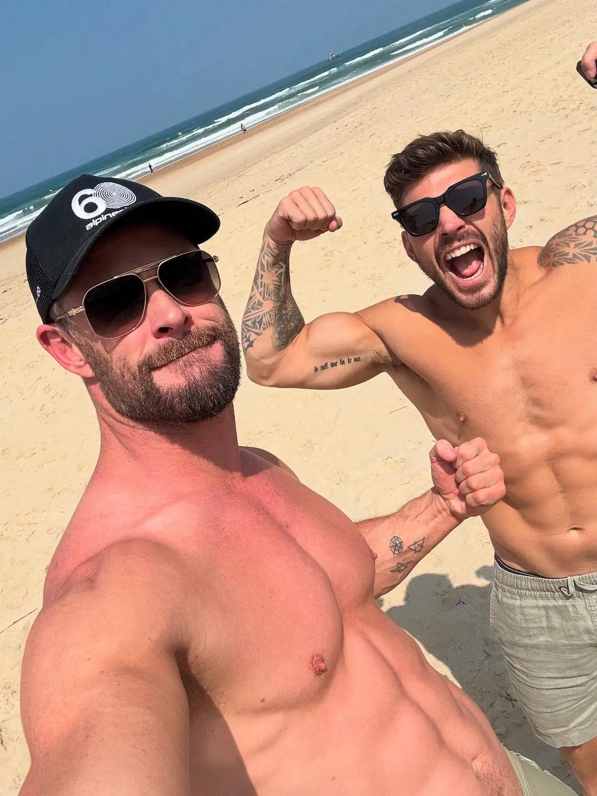 Chris con un amigo