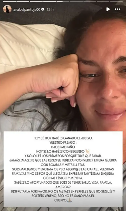 Anabel Pantoja triste