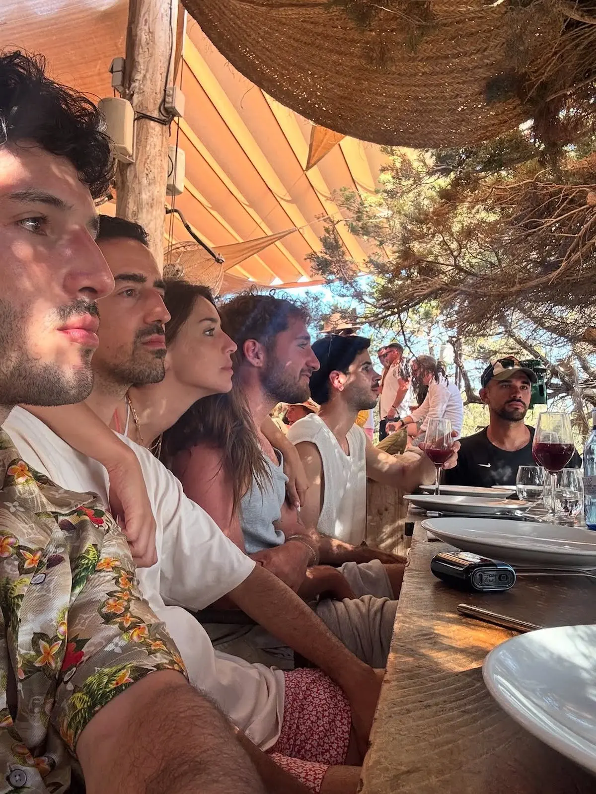 Sebastián Yatra y Lola Índigo en Ibiza 4