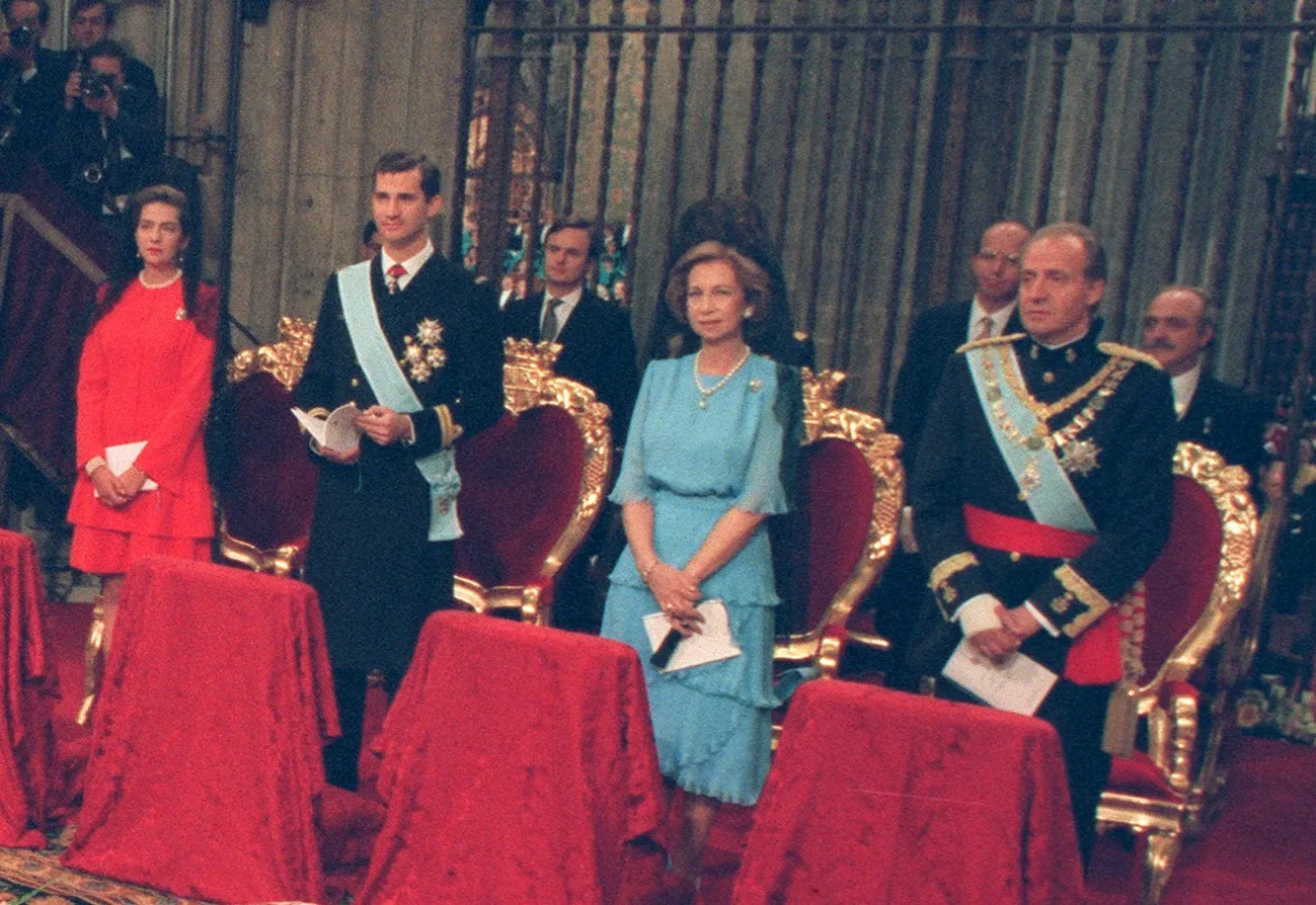 La reina Sofía en la boda de la infanta Elena.