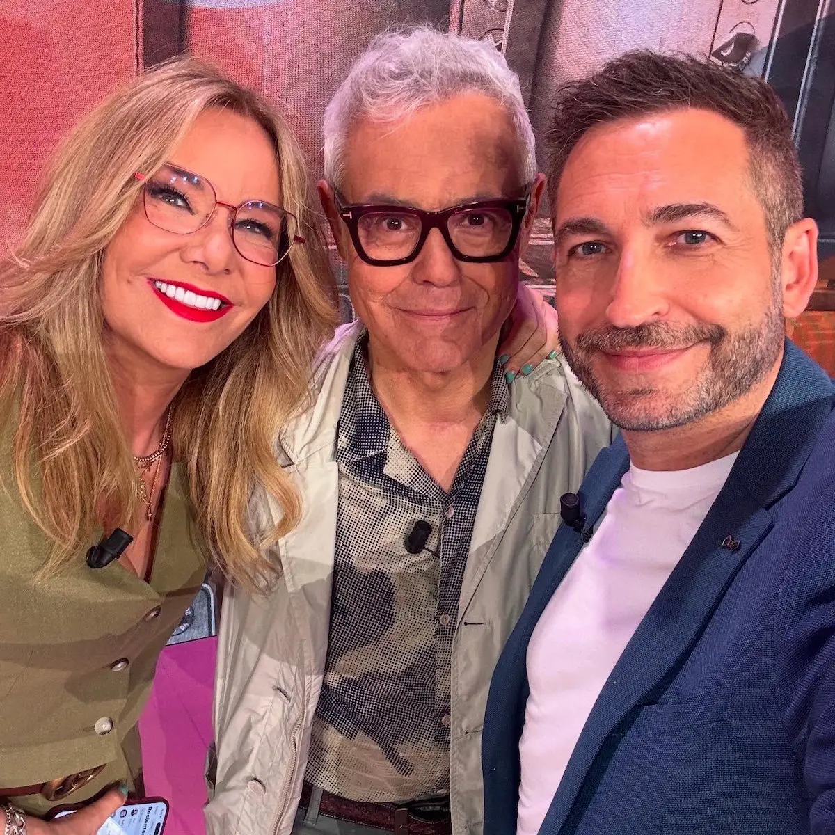 Jordi González con Frank Blanco y Belén Rodríguez.
