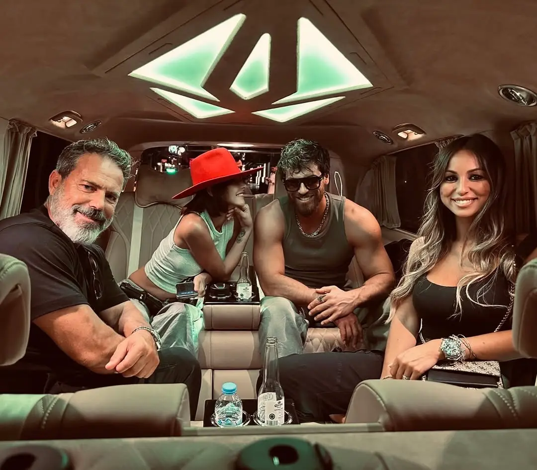 Can Yaman y su novia, Sara Bluma.