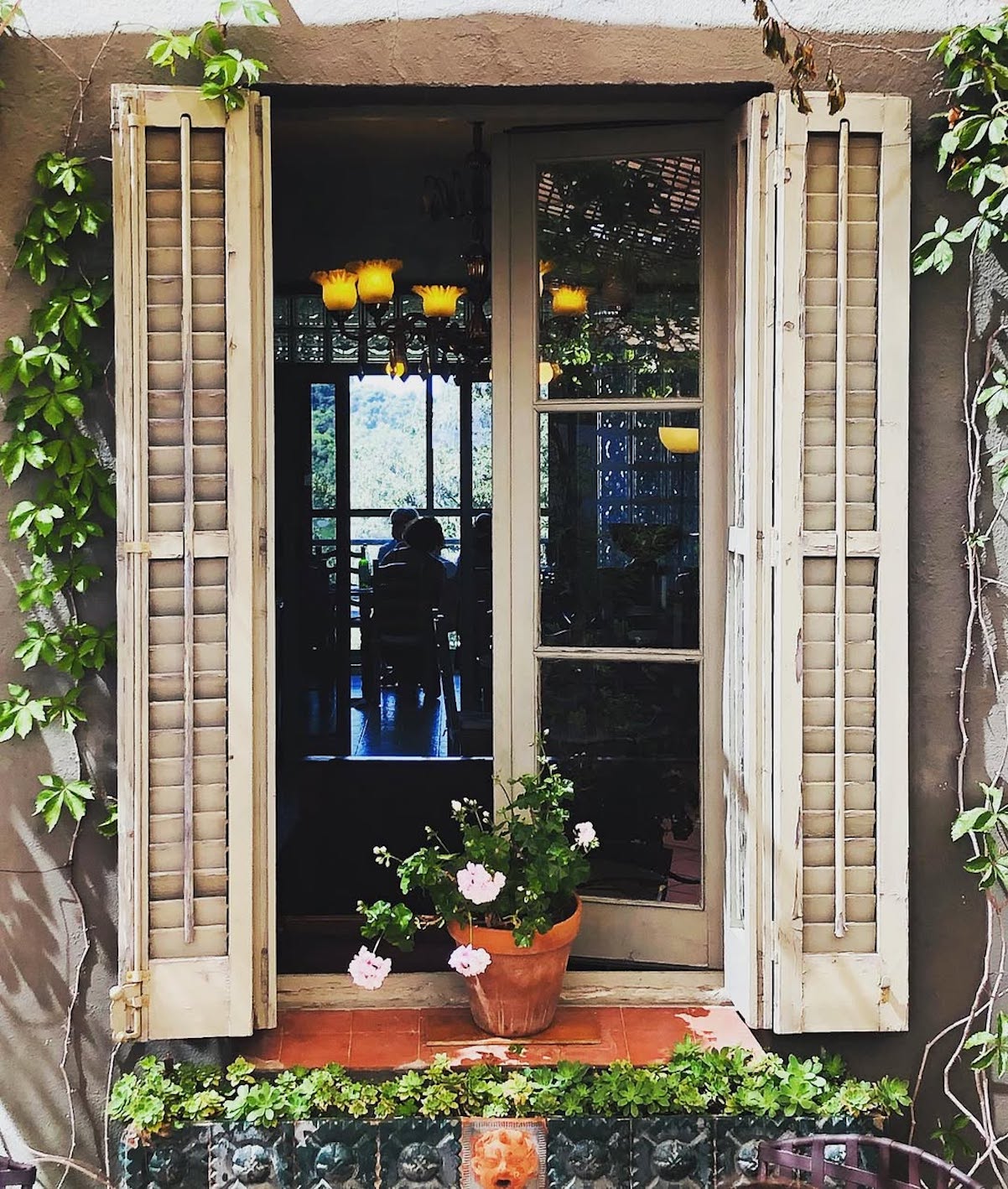 Casa Manel Fuentes Barcelona