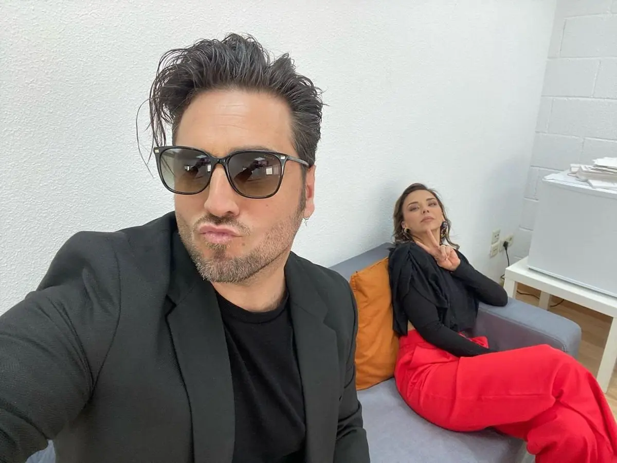Chenoa y Bustamante