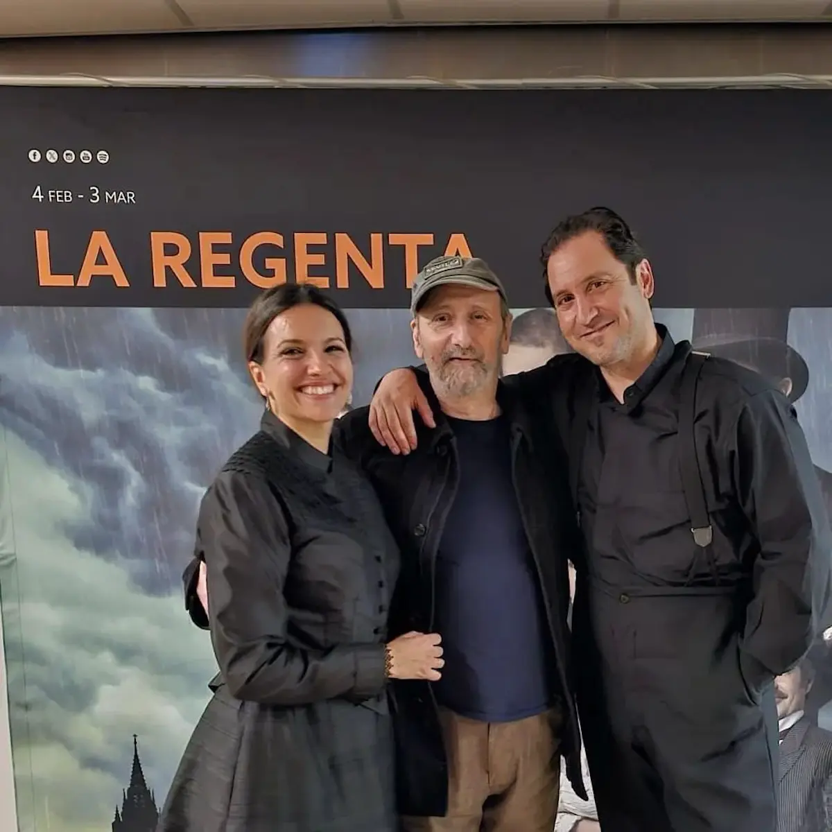 José Luis Gil con amigos de la profesión