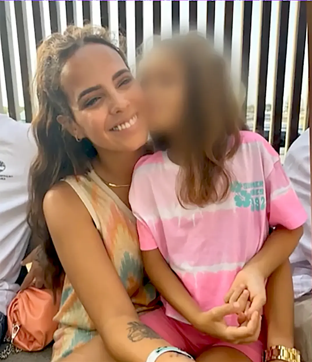 Gloria Camila con la hija de José Fernando y Michu