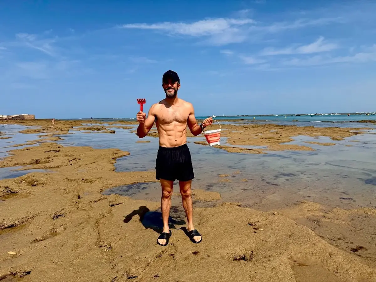 Roberto Leal en la playa