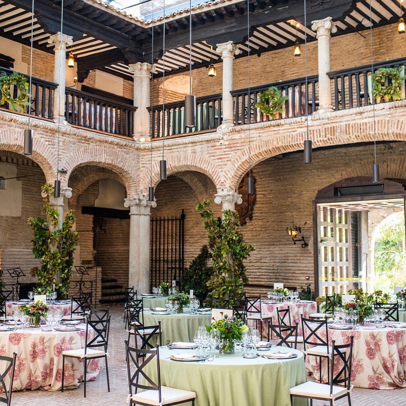 El precioso castillo donde se han casado Jaime Cantizano y Miguel García Golding