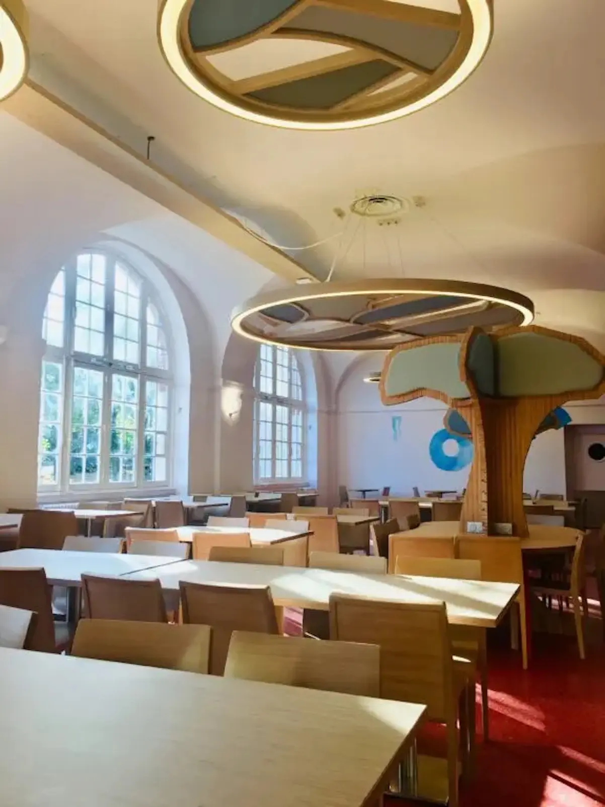 forward college paris campus