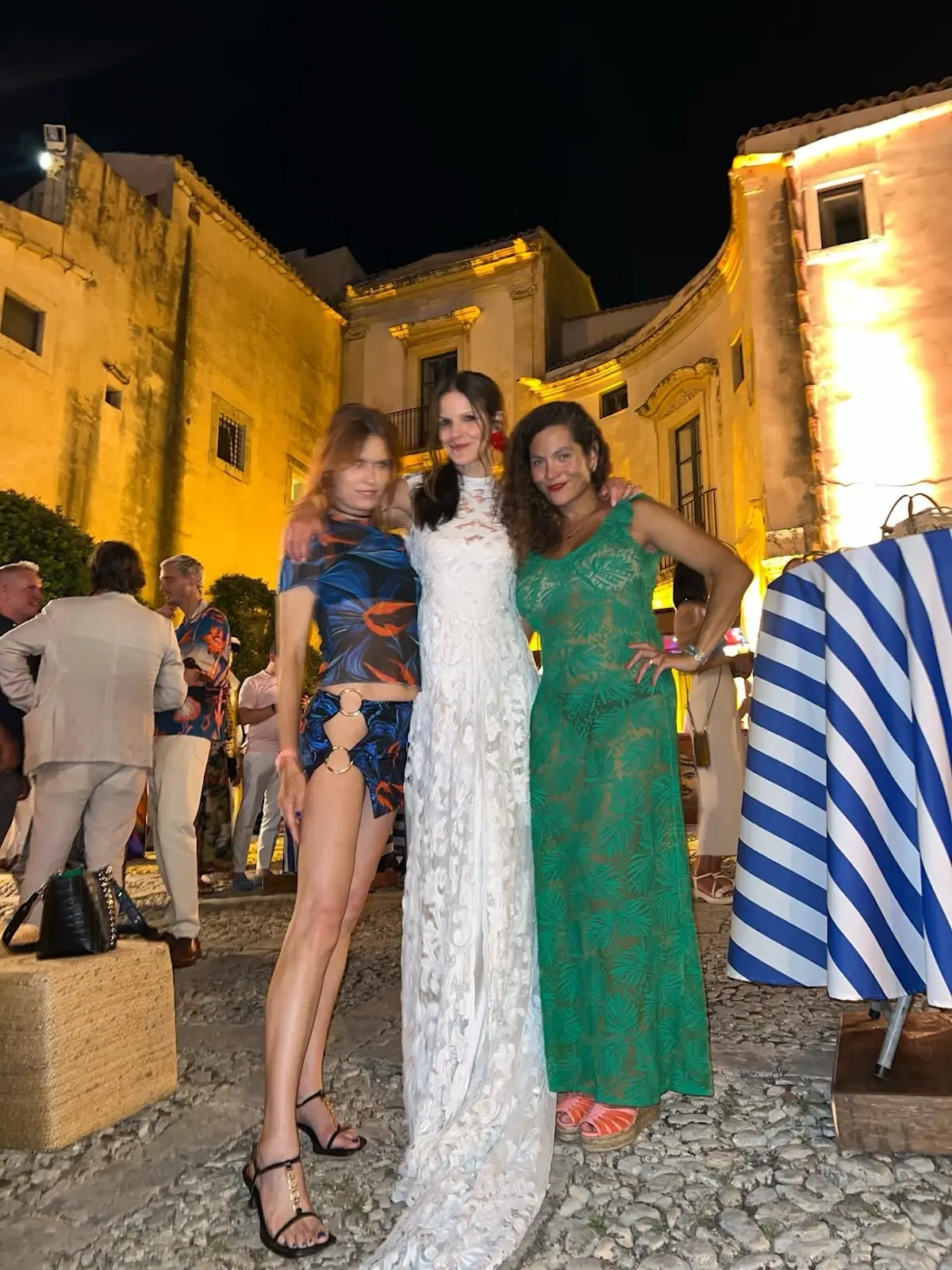 Boda de hija de Sting con amigas