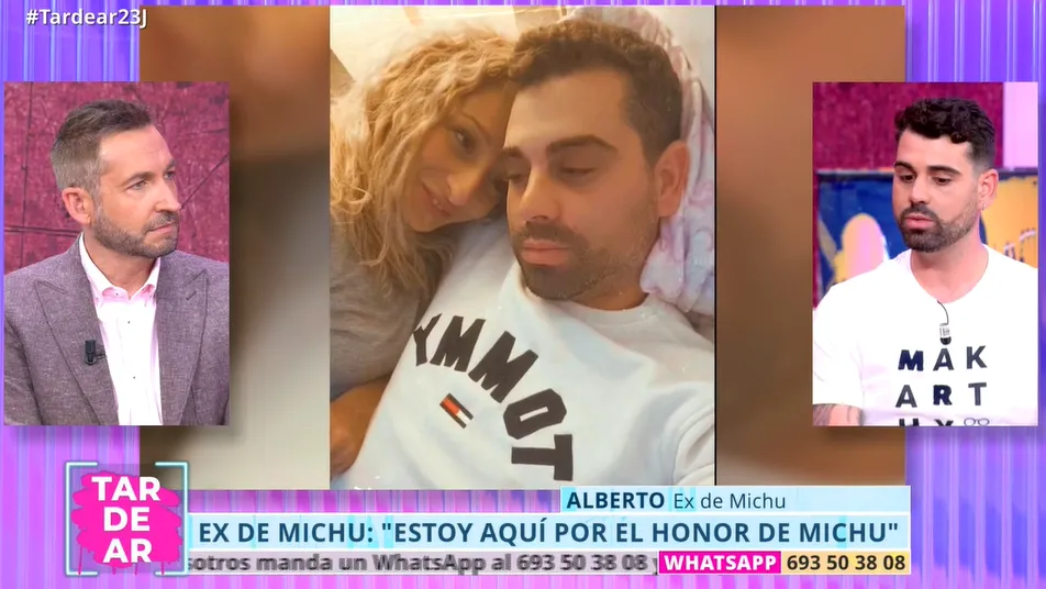 Alberto, el ex de Michu, en TardeAR, con la imagen de fondo con Tamara