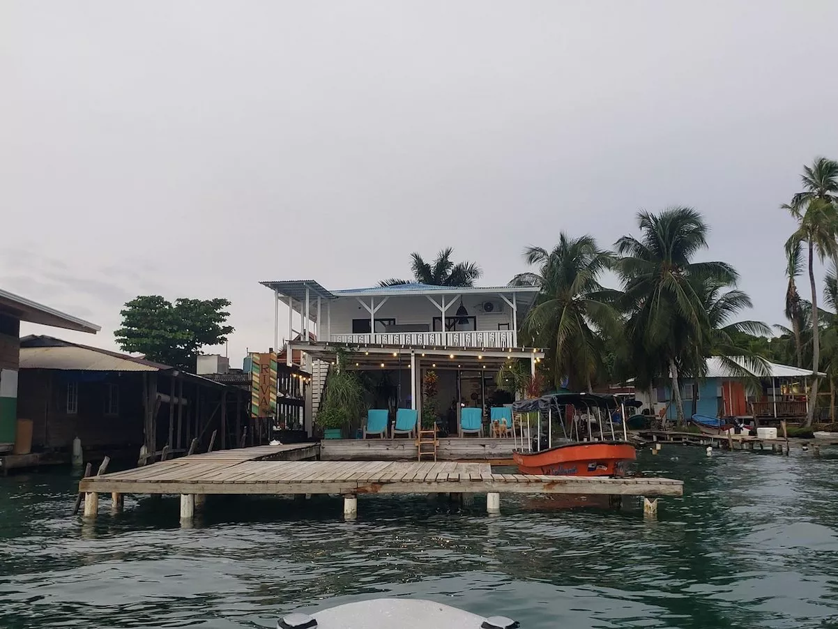 Lara Álvarez Hostal Panamá