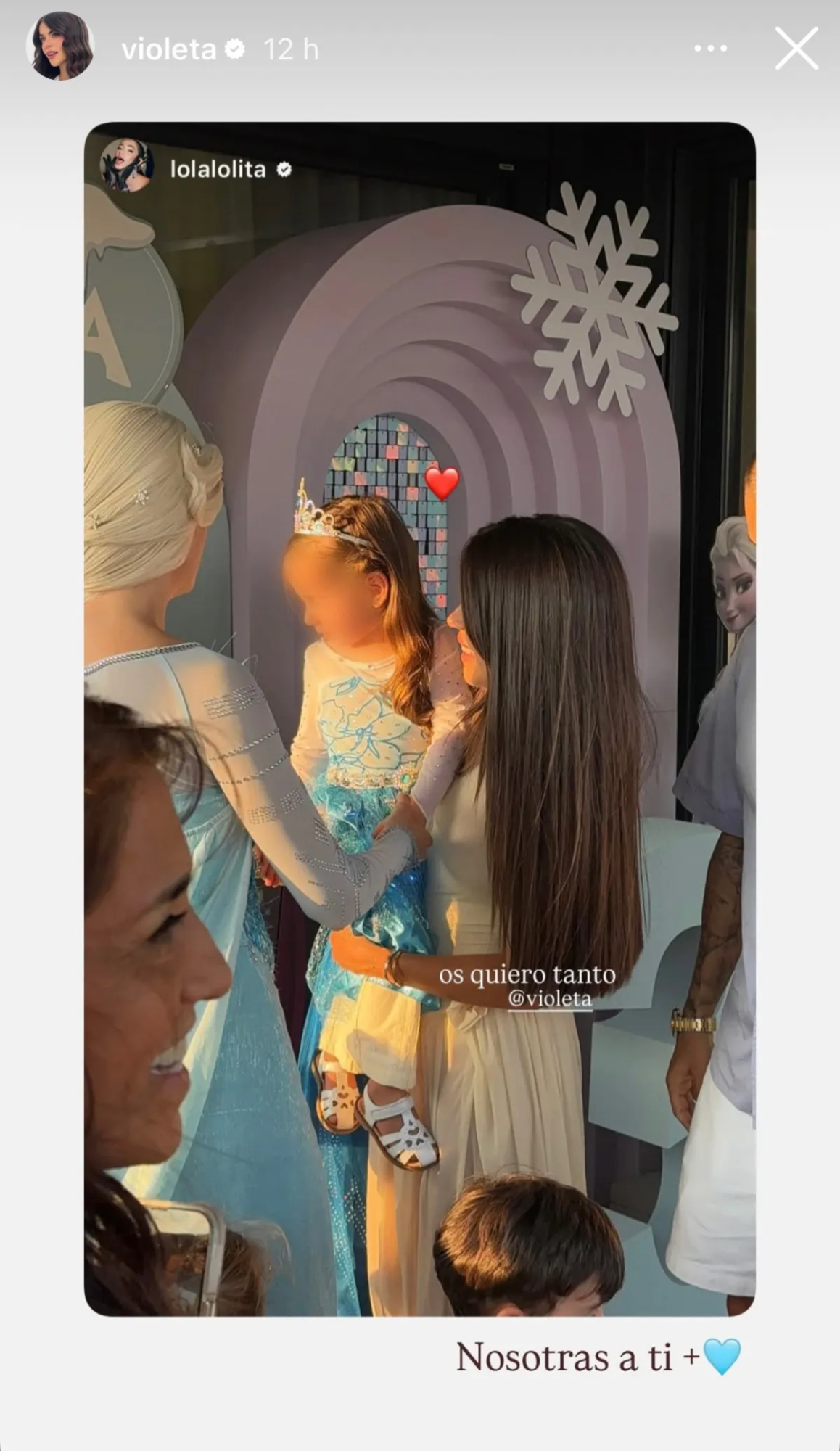 Redes sociales de Violeta Mangriñán