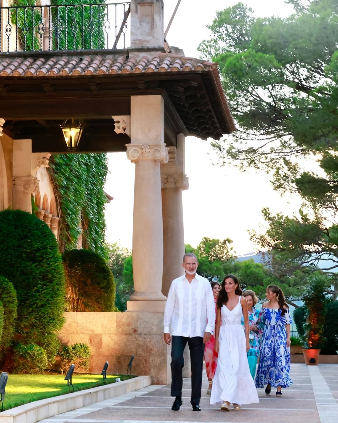La infanta Sofía arrasa en Mallorca con un vestido de 9 euros