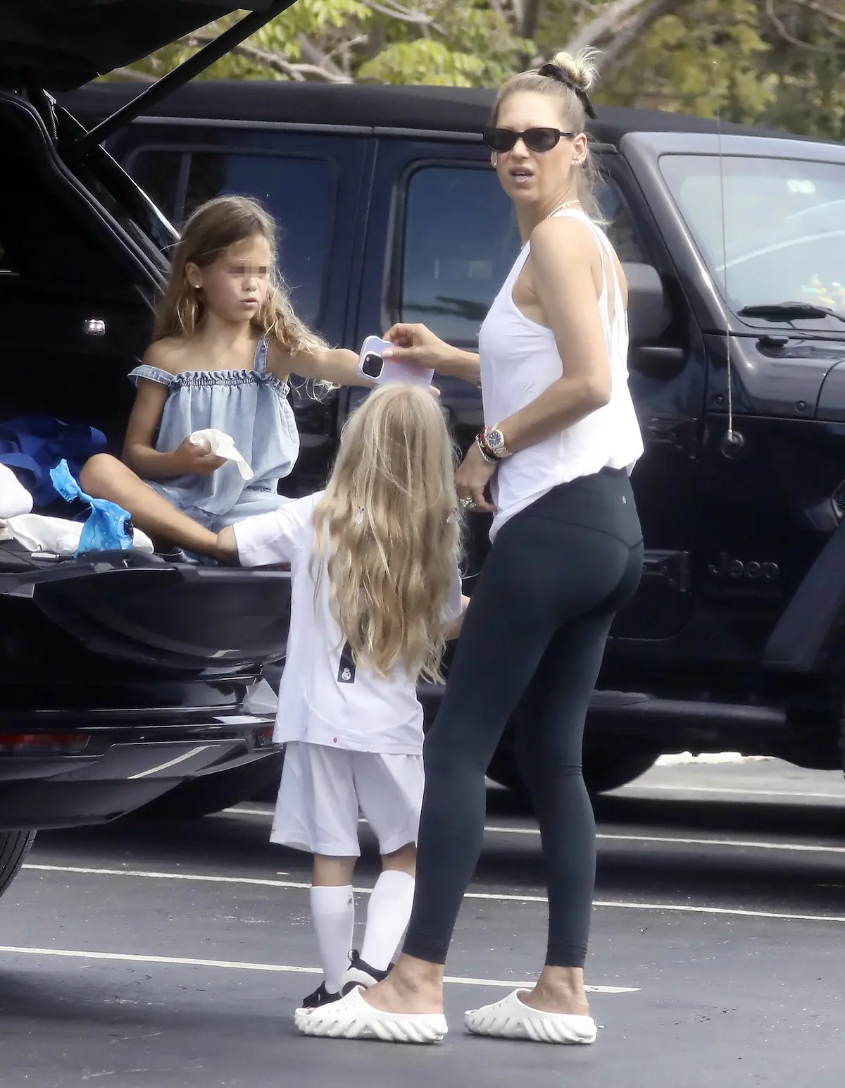 Kournikova y sus hijas