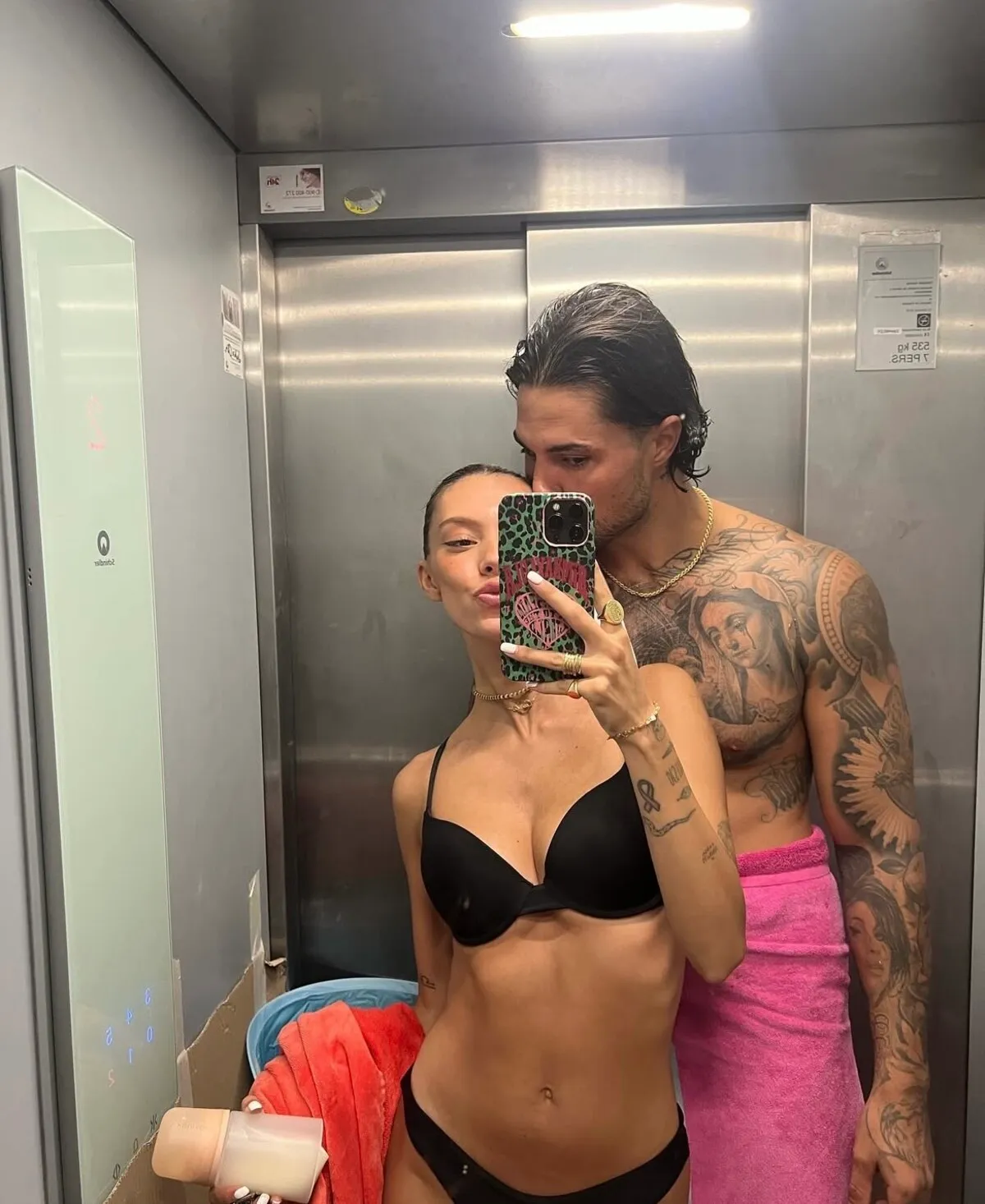 Alejandra Rubio y Carlo Costanzia