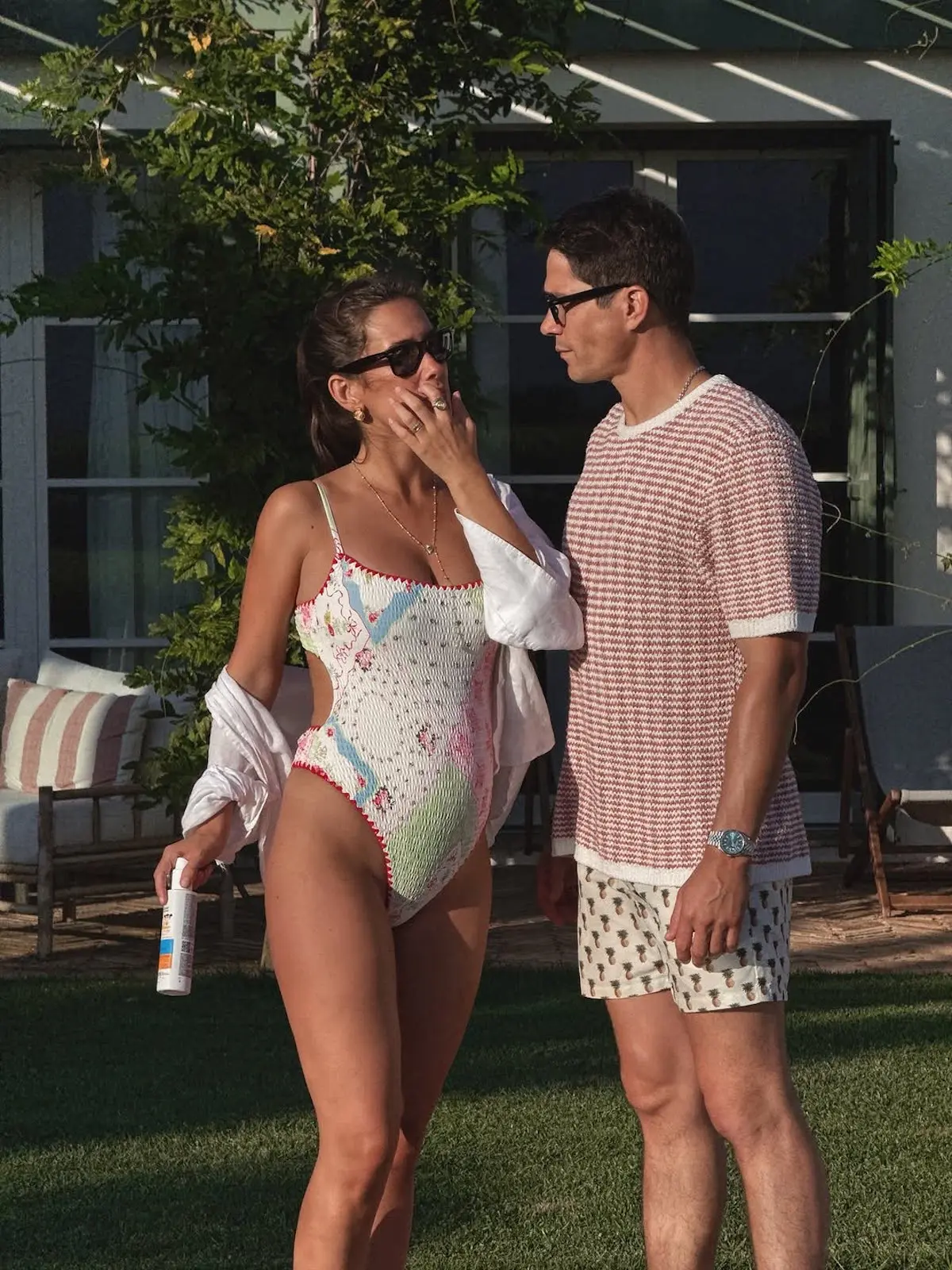 María Pombo y su pareja