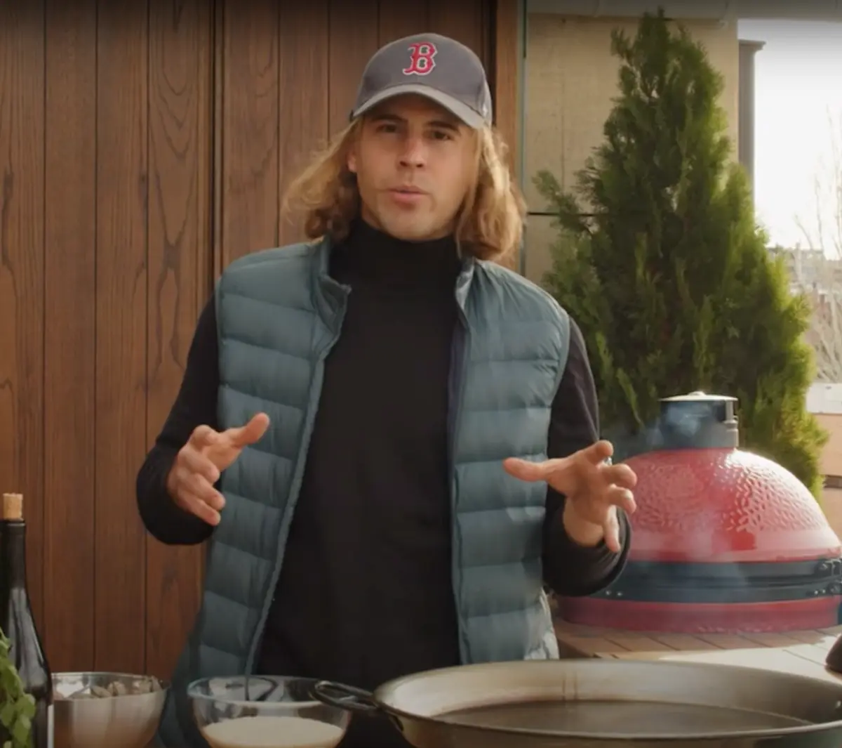 Daniel Sancho cocinando