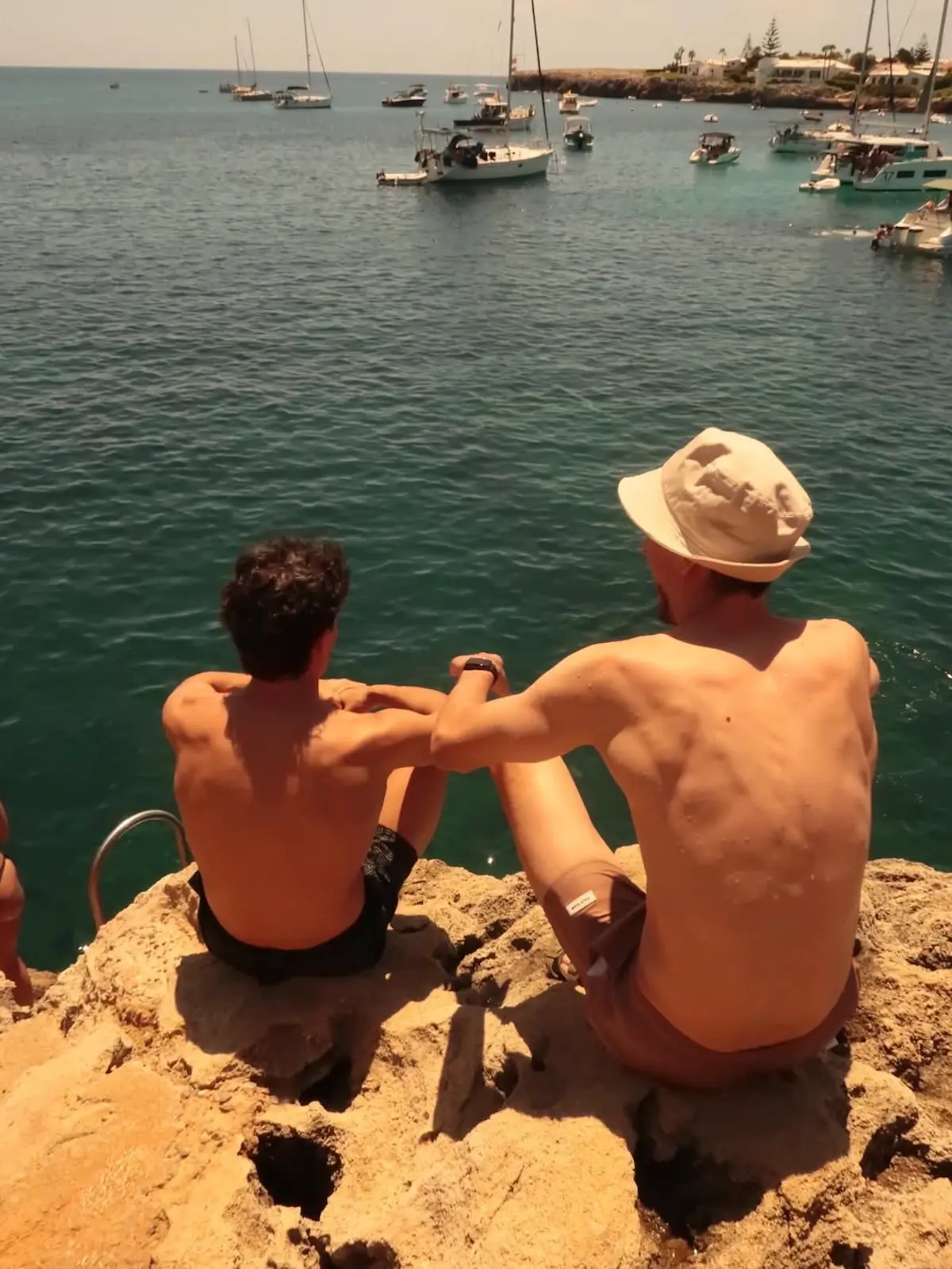 Marc Márquez y Álex Márquez de vacaciones