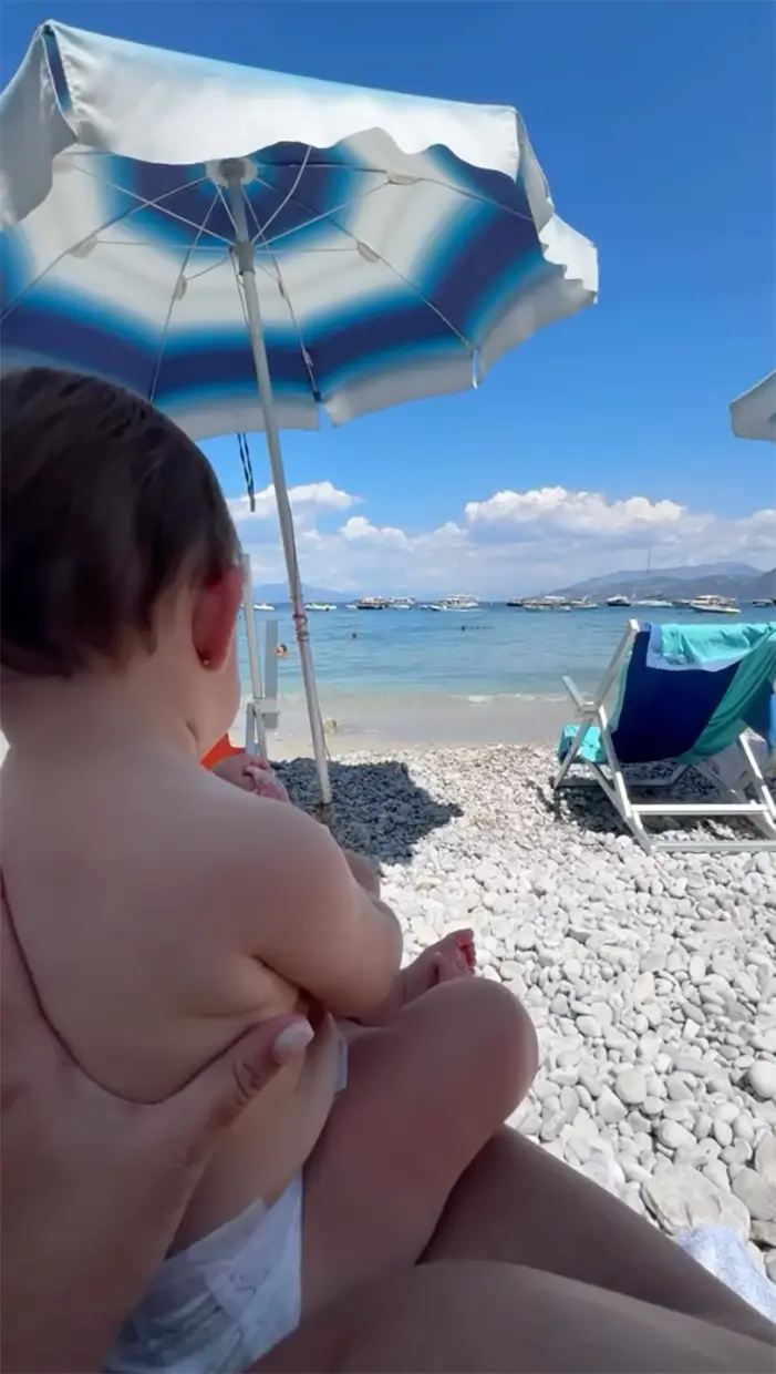 Anabel Pantoja de vacaciones en familia.
