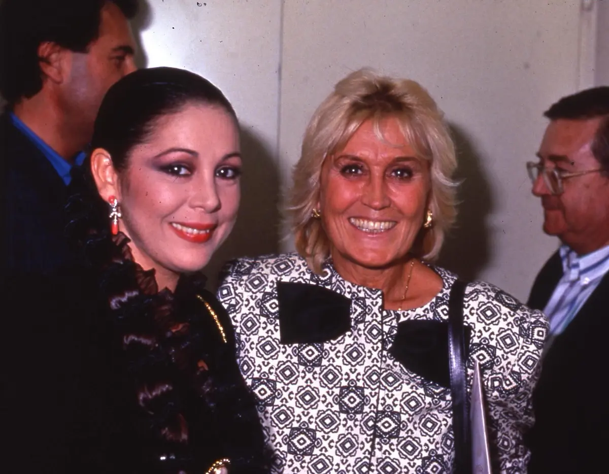 Isabel Pantoja y Encarna Sánchez